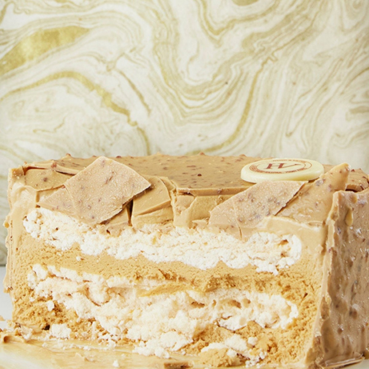 Rocher Meringue Glace Caramel Beurre Sale Patisserie De Luxe Paris