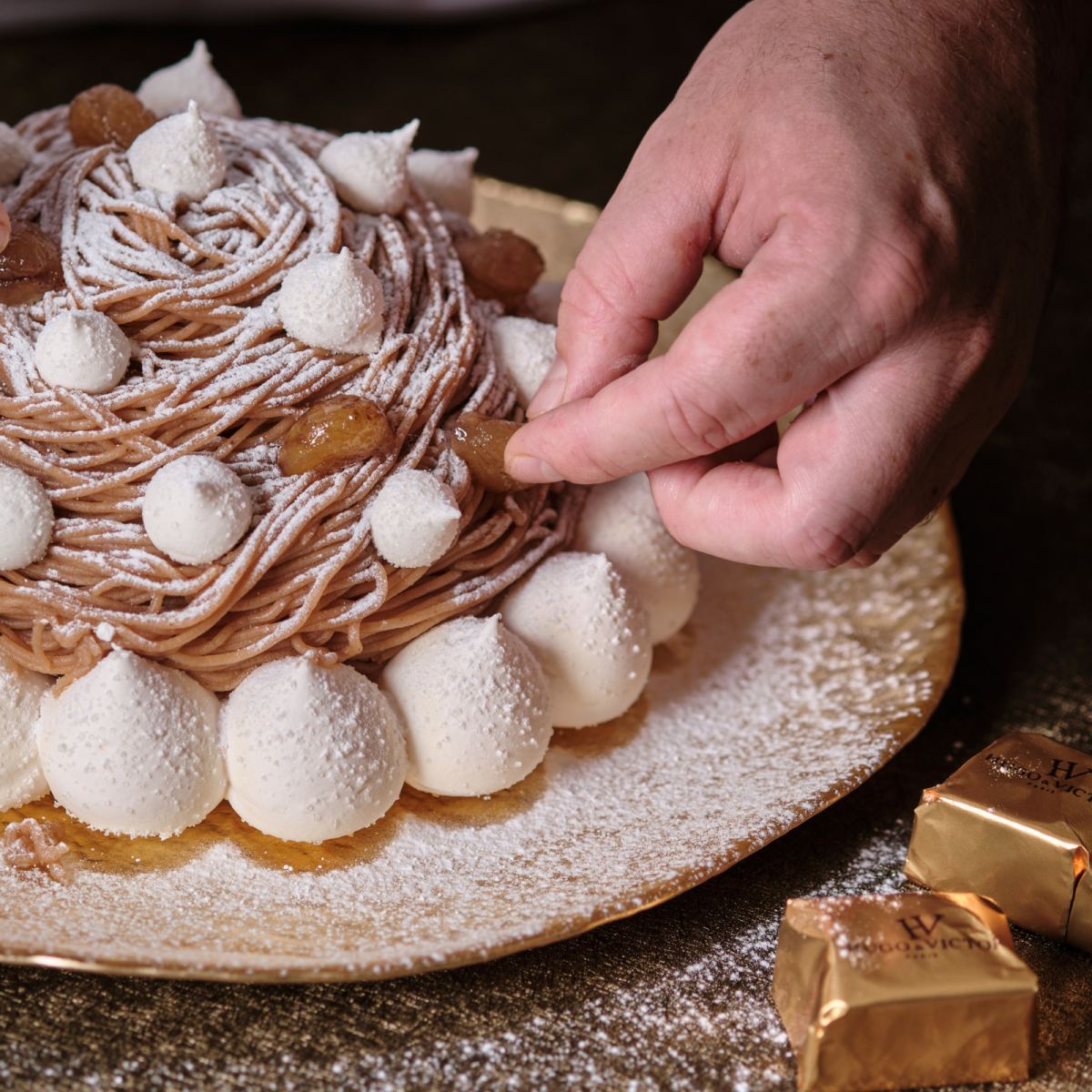 Pavlova d'hiver aux marrons glacés - Pâtisserie de Luxe - Paris