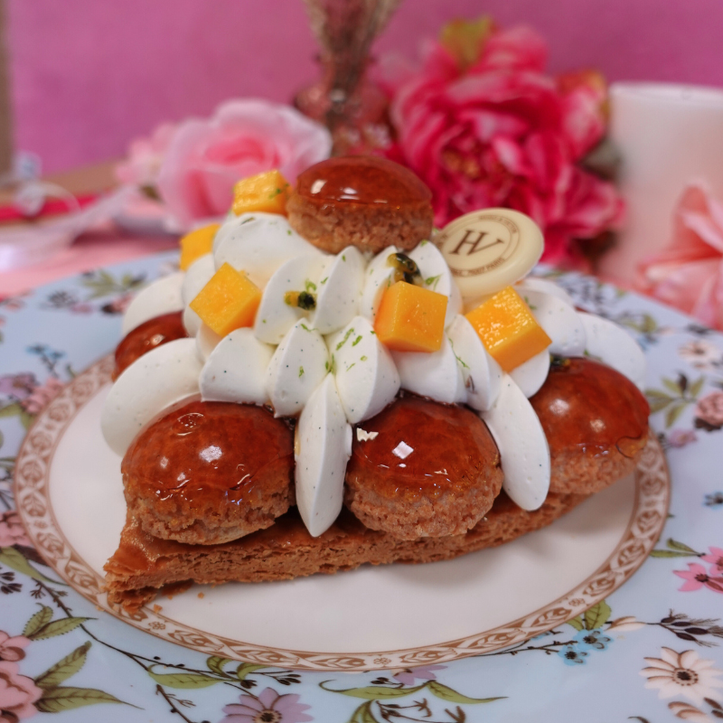 Saint-Honoré Coeur Mangue Passion - Saint-Valentin - Pâtisserie Paris